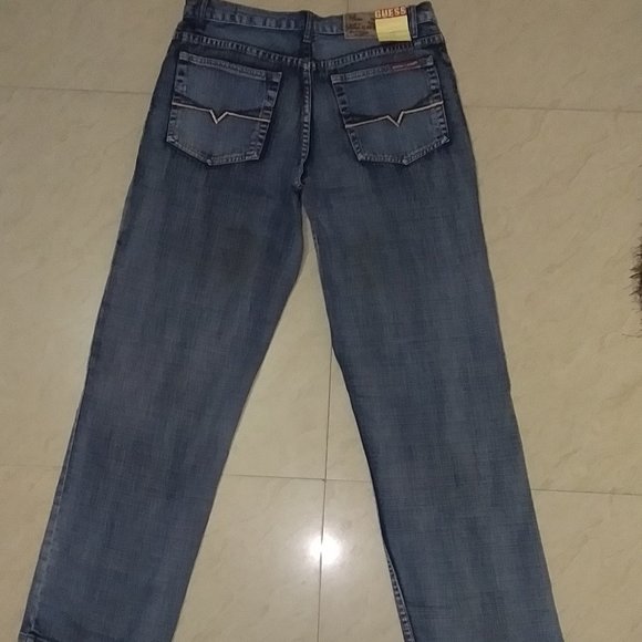 Guess jeans - Picture 9 of 15